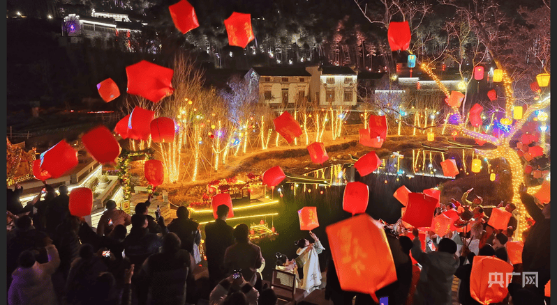 区：徽州满池娇 古韵焕新姿冰球突破豪华版黄山市徽州(图2)