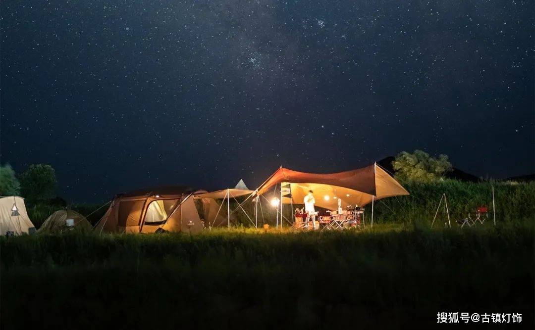 露营灯：“我火了！”冰球突破平台小众单品(图3)